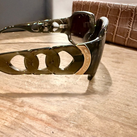 Michael Kors Dark Green Sunglasses with Original Case - Picture 5 of 7